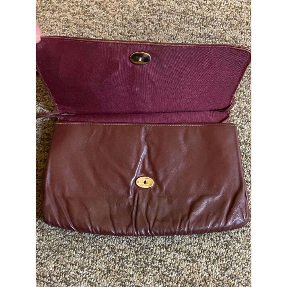 Elegant Dark Brown Leather Shoulder Bag with Fold-Over Flap - Picture 7 of 16